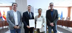Firma oficial del Convenio de Cooperación entre la Institución y la Fundación Canaria Martínez Abolafio.