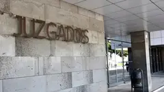 Imagen de la entrada al Juzgado de Arrecife.