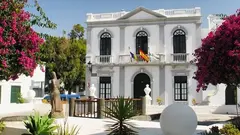 Fachada del Ayuntamiento de Haría.