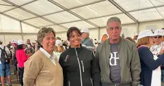 Eugenio Robayna junto a Olivia Duque y Rita Hern&aacute;ndez en una actividad realizada por el Cabildo.