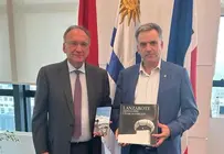 Manuel Fajardo junto a Yamandú Orsi.