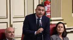 Oswaldo Betancort en el Parlamento de Canarias.