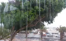 La lluvia cayó de forma torrencial en pocos minutos.