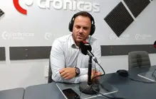 Yonathan de Le&oacute;n en el programa "A Buena Hora" de Cr&oacute;nicas Radio.