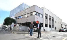 El alcalde de Arrecife y el consejero insular de Obras Púbicas en la  zona.