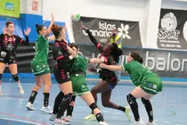 Imagen de una de las jugadas del encuentro