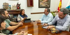 Reuni&oacute;n de Olivia Duque con Miguel &Aacute;ngel Jim&eacute;nez.