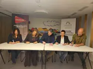Firma del acuerdo en La Geria.