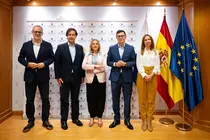 Pino de Le&oacute;n junto a Pablo Rodr&iacute;guez.