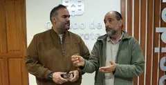 Samuel Mart&iacute;n y Paco Fabelo en su comparecencia ante los medios.