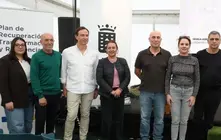 Gladys Acu&ntilde;a en el centro de la imagen en uno de los eventos que se ha realizado en la Granja Agr&iacute;cola Experimental.