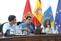Benjamin Perdomo en el Pleno del Cabildo