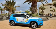 Veh&iacute;culo de la Polic&iacute;a Local de T&iacute;as.