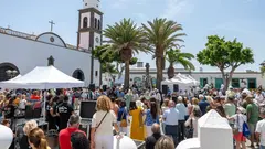 El Mercado Tradicional de Arrecife est&aacute; siendo relanzado por el Ayuntamiento de Arrecife con el objetivo de la pr&oacute;xima apertura de La Recova como mercado de abastos.
