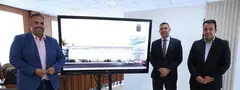 Oswaldo Betancort, Samuel Mart&iacute;n y Jos&eacute; Valle en la presentaci&oacute;n del centro de investigaciones del medio marino.
