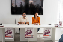 Maite Corujo junto a Echedey Eugenio.