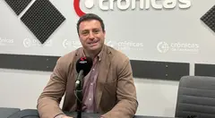 &Oacute;scar Noda en el programa "A Buena Hora" de Cr&oacute;nicas Radio.