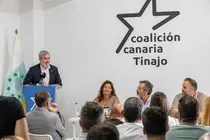 Fernando Clavijo en la nueva sede de CC en Tinajo.