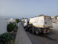 Trabajos de limpieza en la zona de La Concha.