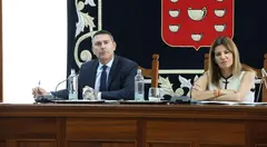 Mar&iacute;a Jes&uacute;s Tovar y Oswaldo Betancort.