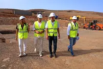 Visita a la obra de la planta de compostaje.