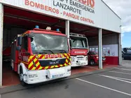 Imagen de archivo de los camiones de los bomberos.