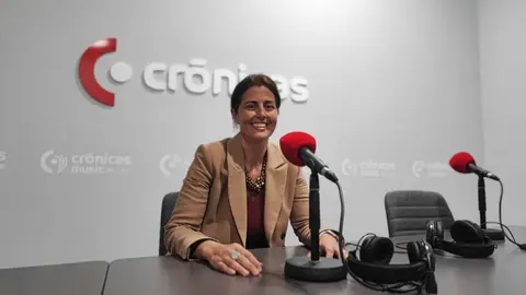 Evelia Garc&iacute;a en el programa "A Buena Hora" de Cr&oacute;nicas Radio.