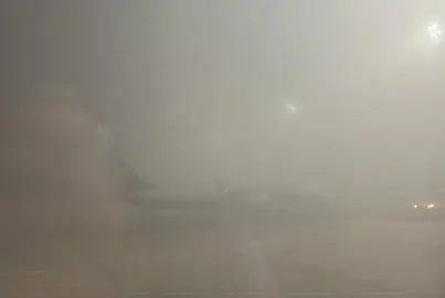 Imagen de este domingo de los controladores a&eacute;reos.
