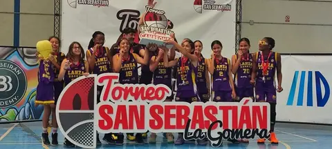 Delegaci&oacute;n Lanzabasket en La Gomera.