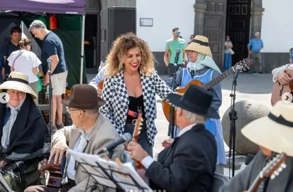 Eli Merino en la actividad !Arrecife, Qu&eacute; bien me sabe!.