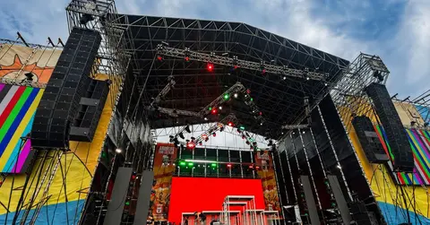 Escenario de Lava Live.