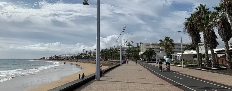 Avenida de Puerto del Carmen.