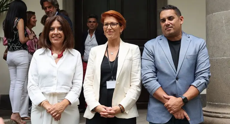 25 junio 2025 11. Carmen Hernández, Pilar Escudero y Yoné Caraballo