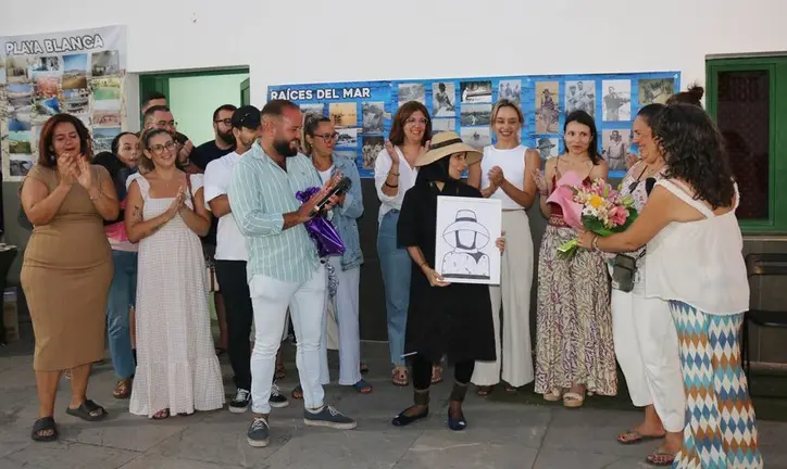 Entrega de obsequio