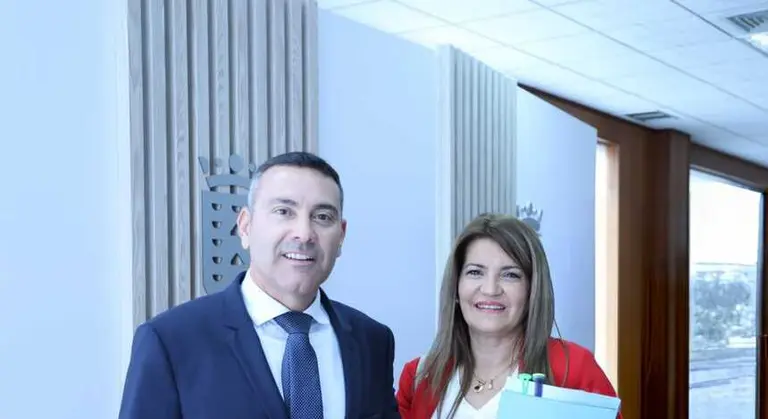 Oswaldo Betancort y María Jesús Tovar.