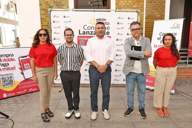 Rueda de Prensa de presentaci&oacute;n de los bonos Consume Lanzarote.