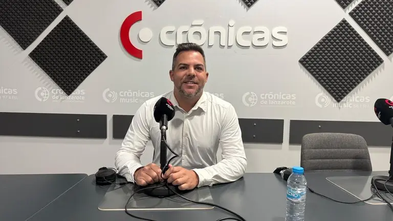 Jacobo Medina en el programa "A Buena Hora" de Cr&oacute;nicas Radio.