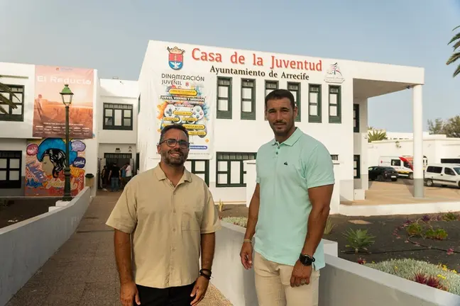 Echedey Eugenio y Rosmen Quevedo Casa de la Juventud.