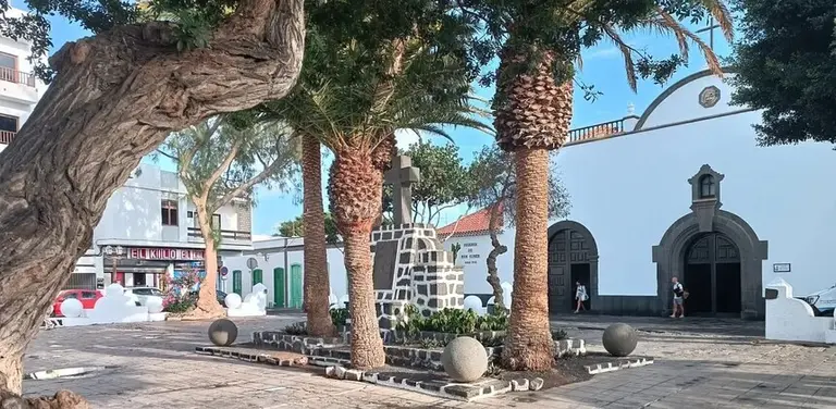 Cruz de la plaza de Las Palmas.