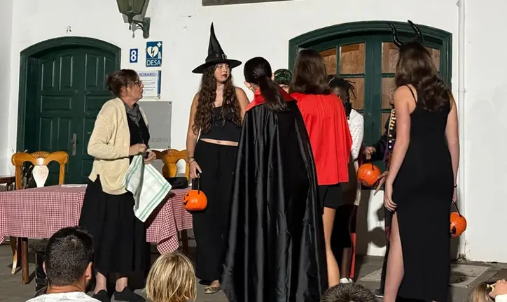 Uno de los momentos de la obra que hicieron en el pueblo.