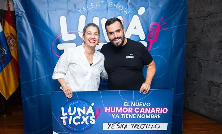 Yésica Trujillo junto a Kike Pérez.
