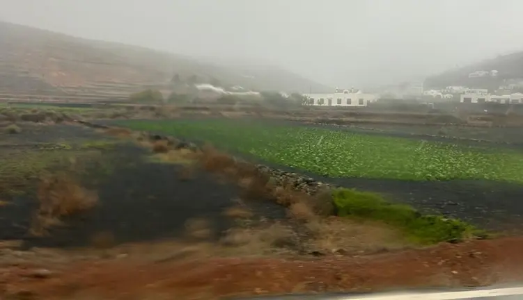 Imagen de la llegada de las lluvias a Lanzarote este viernes.