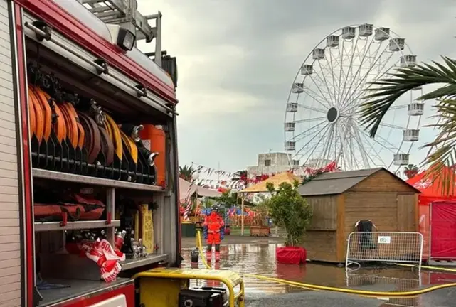 Imagen de una actuación de los bomberos en la zona en la que está instalada Navilán.