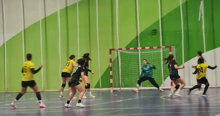 Una de las jugadas del encuentro