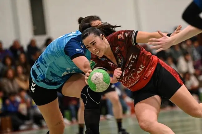 Una de las jugadas del encuentro