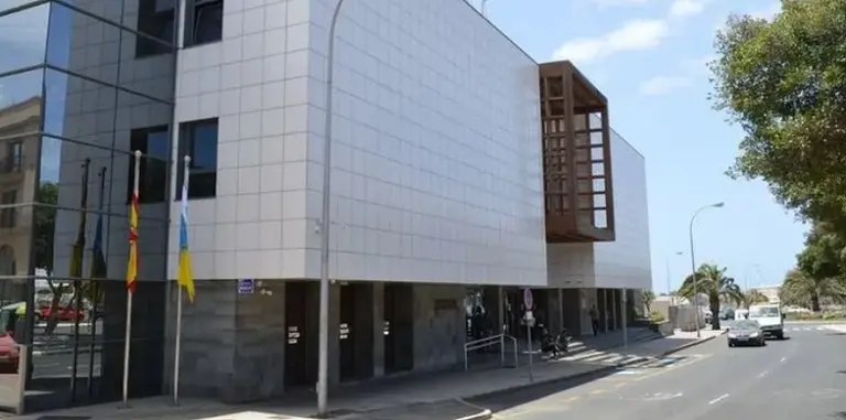 Imagen de la fachada de los juzgados de Arrecife. 
