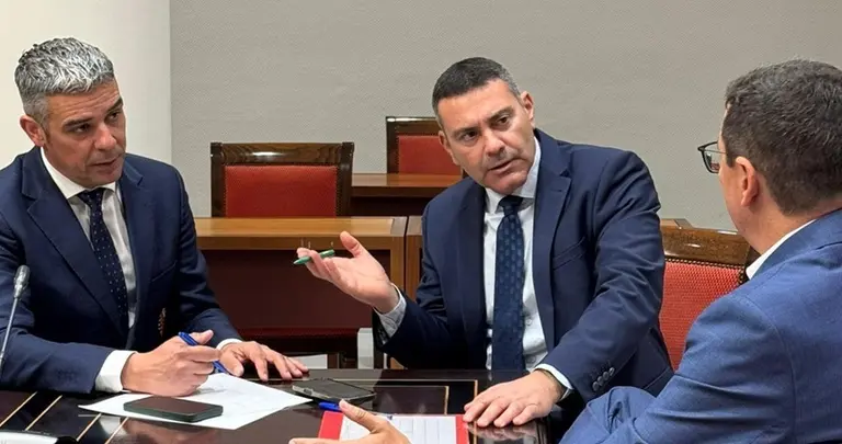 reuni&oacute;n mejoras &Oacute;rzola Oswaldo B, Narvay Q y Pablo R