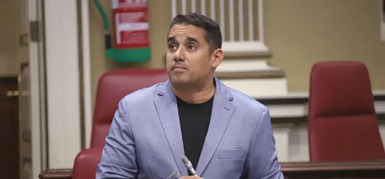 Yoné Caraballo en una intervención parlamentaria.