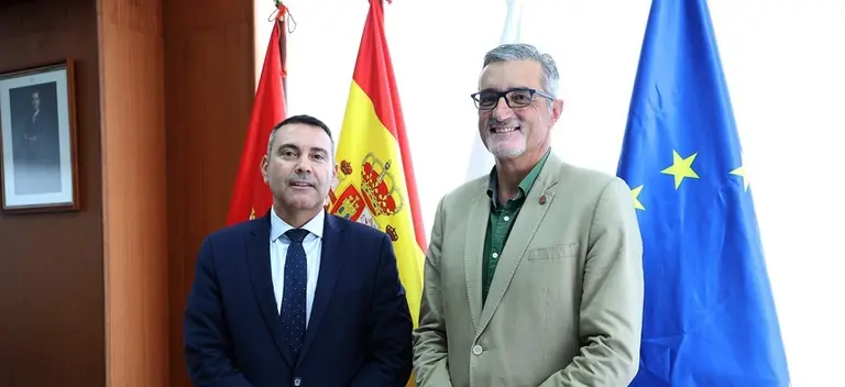 Marci Acu&ntilde;a y Oswaldo Betancort.