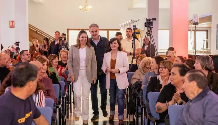 Jos&eacute; Luis Rodr&iacute;guez Zapatero entrando en el lugar en el que se desarroll&oacute; el acto